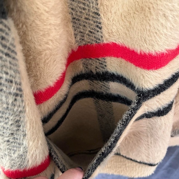 CYRUS| Beautiful Tan and Red Cardigan Sweater| Size L - Picture 10 of 12